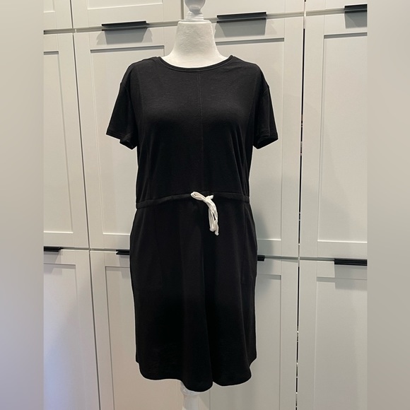 Caslon - Black Cinched Waist T-Shirt Dress / Medium - Picture 8 of 14